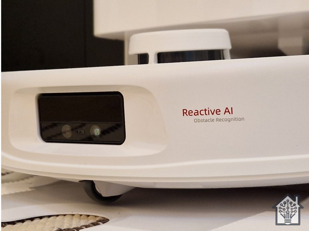 Roborock Q Revo MaxV Reactive AI camera